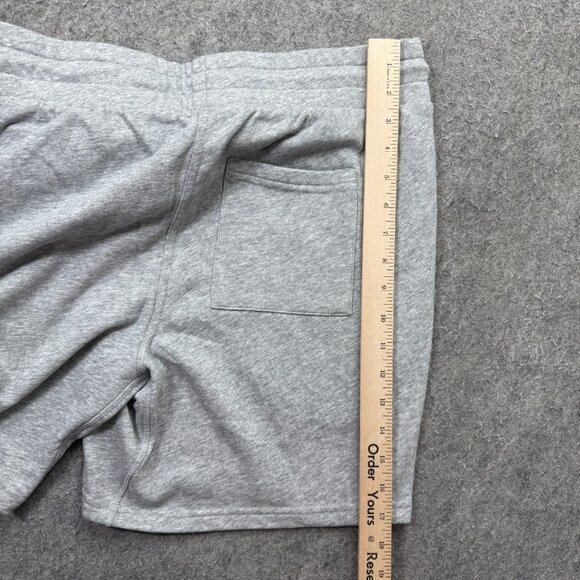 Fabletics Year Round Terry Shorts Men L Gray 7" Sweatshorts - Picture 10 of 13